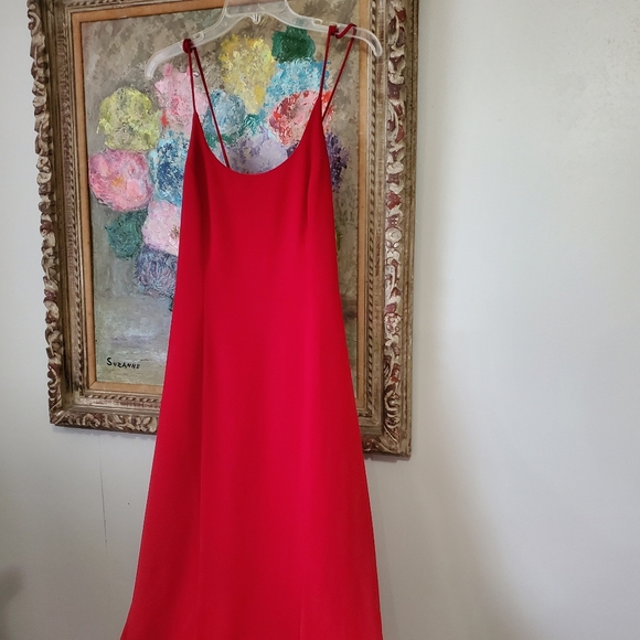 Red scoop neck Lace Up Back Maxi Dress - Picture 3 of 7